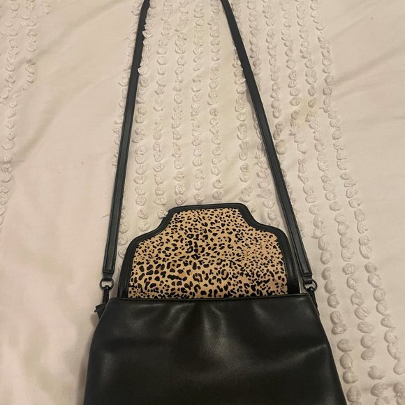 Sam Edelman Makena Crossbody Clutch - Picture 5 of 7